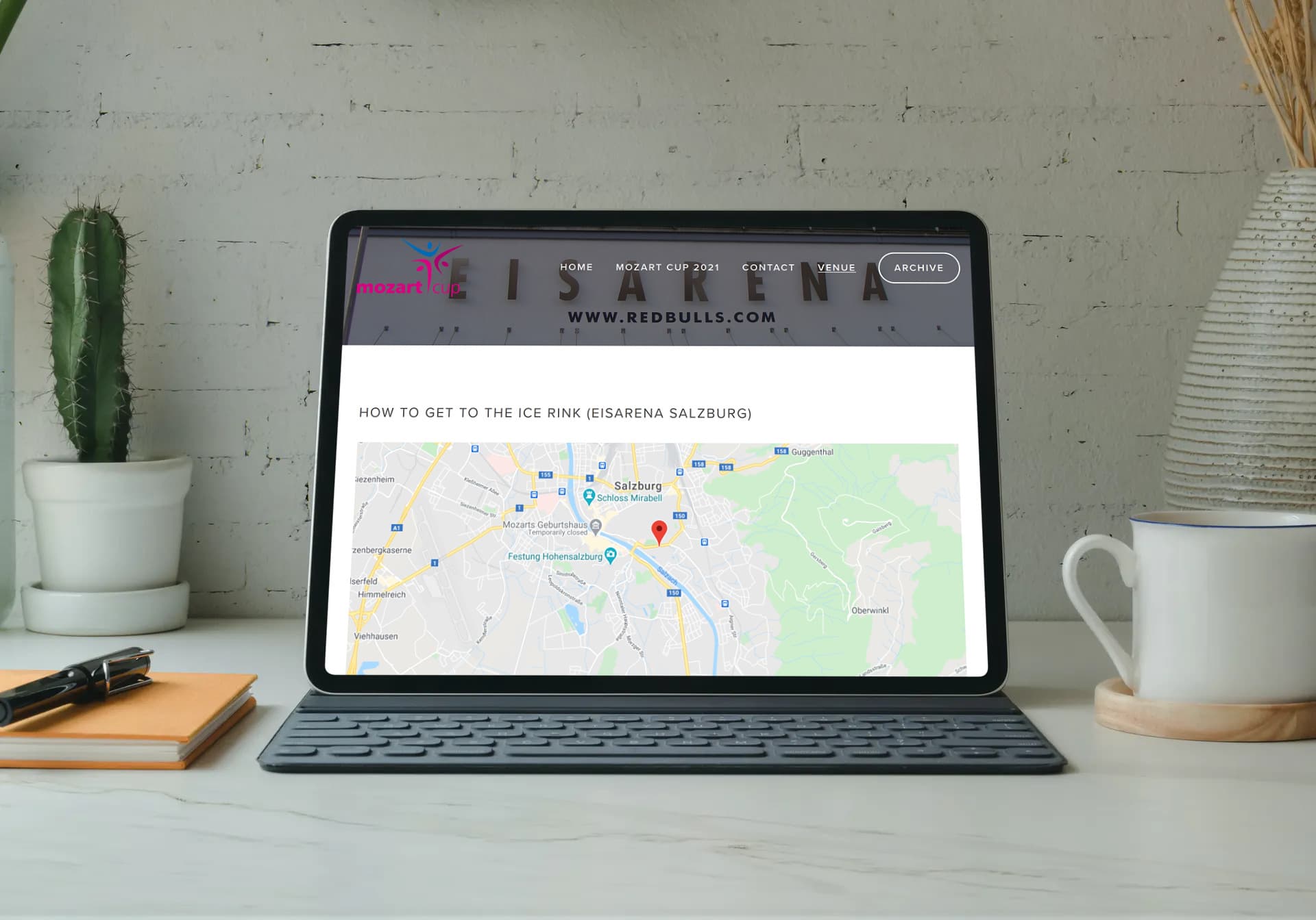 Mozart Cup Website am Tablet mit Google Maps