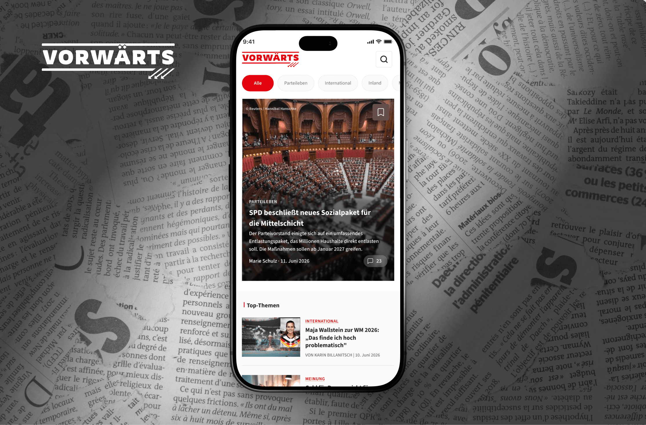 Screenshot der vorwärts App mit Zeitungen als Hintergrund